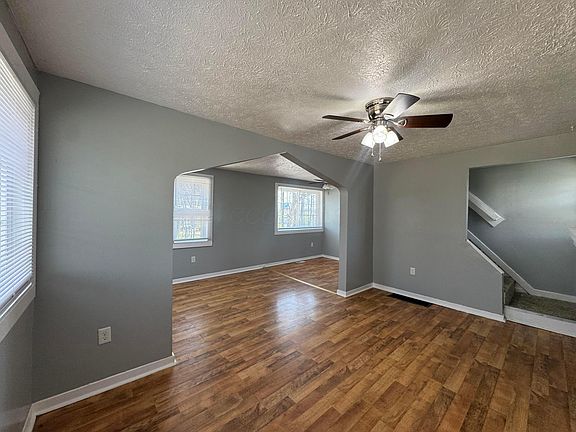 2nd image of 2351 Brooklyn Rd