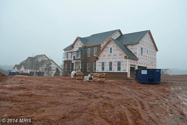 1st image of 95 Orchard Ln