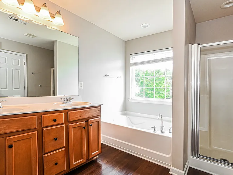 12201 Palomar Dr — Photo 11