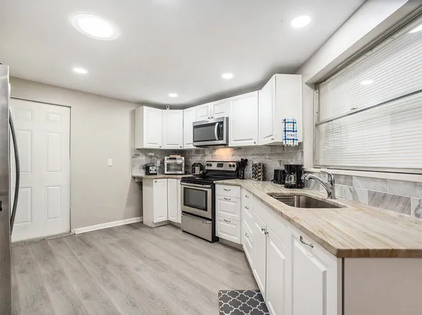 3005 N 38th St, Tampa, FL 33605