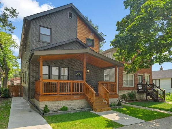 8811 S Euclid Ave, Chicago, IL 60617