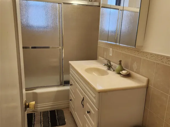 91-08 32nd Avenue image 5 of 9