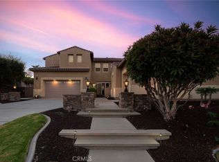 18333 Lakepointe Dr, Riverside, CA 92503