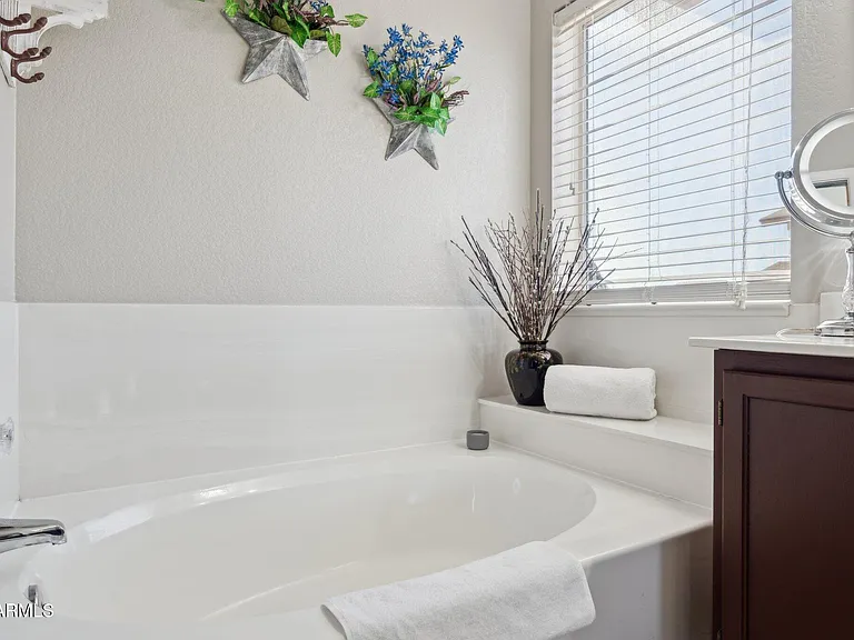 4002 W Questa Dr — Photo 32