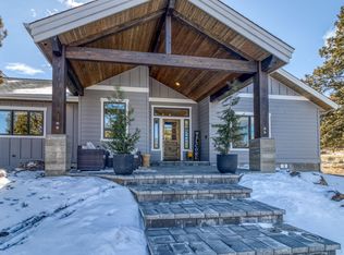 21027 Gift Rd, Bend, OR 97703