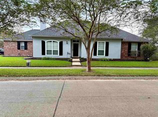13336 Natchez Ct, Baton Rouge, LA 70810