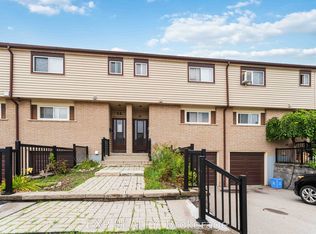 10 Claudette Gate, Hamilton, ON L9B 1T5