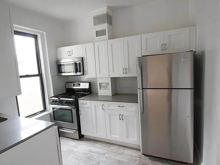 30-95 29th St #5A — Photo 1
