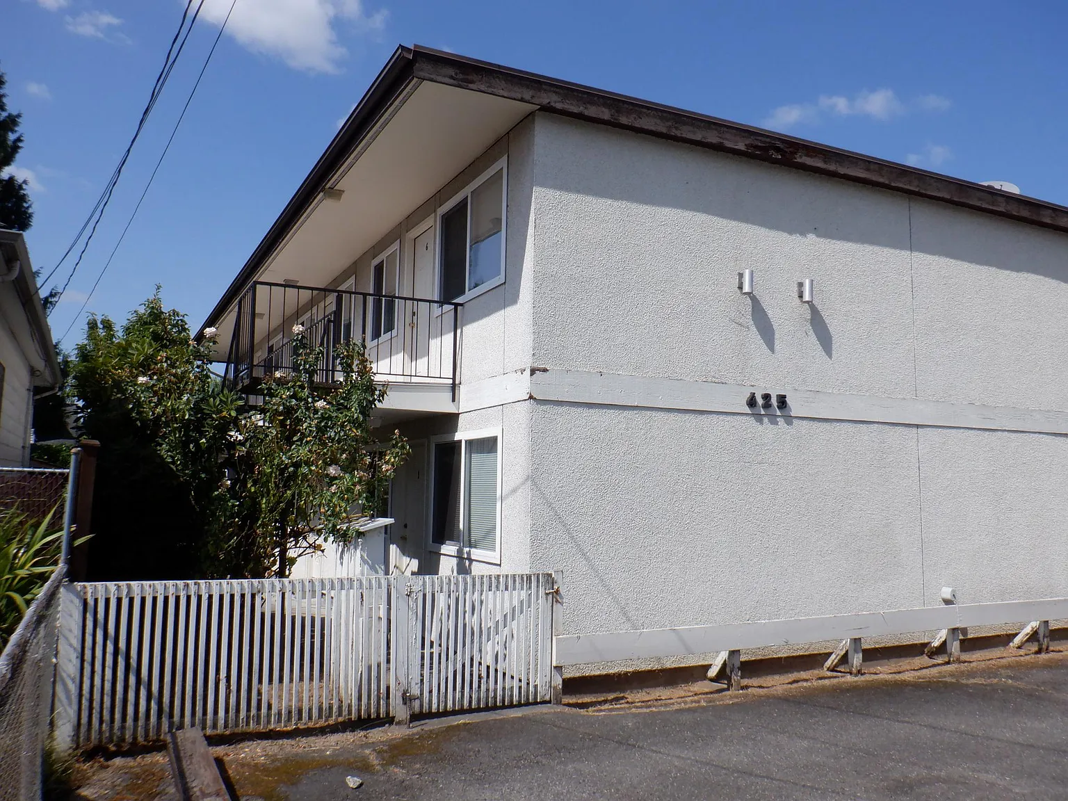 1 bed, 550 sqft, $1,300 — Photo 1