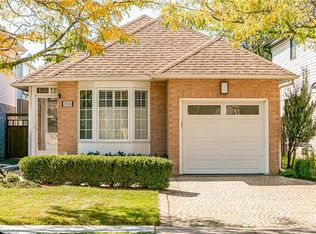 2926 Addison St, Burlington, ON L7M4K4