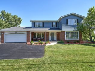 18557 Clyde Ave, Lansing, IL 60438