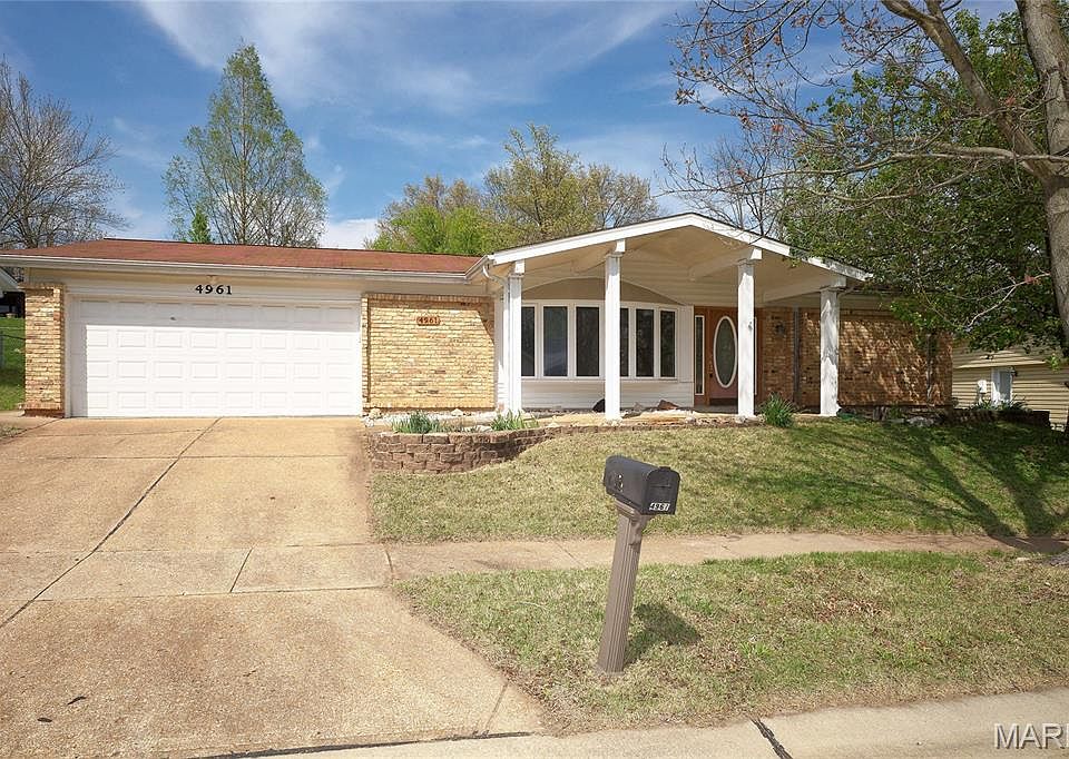 1st image of 4961 Brookton Way