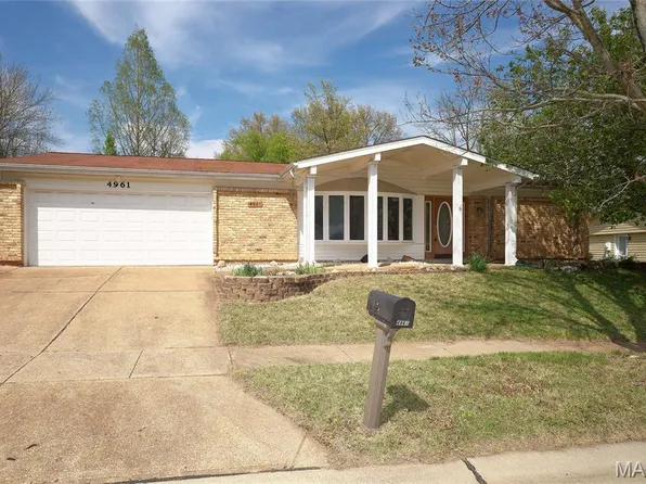 4961 Brookton Way, Saint Louis, MO 63128