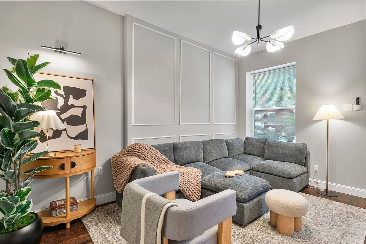 3 bed, 825 sqft, $4,000 — Photo 4