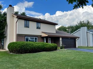 1360 Windjammer Ln, Hanover Park, IL 60133