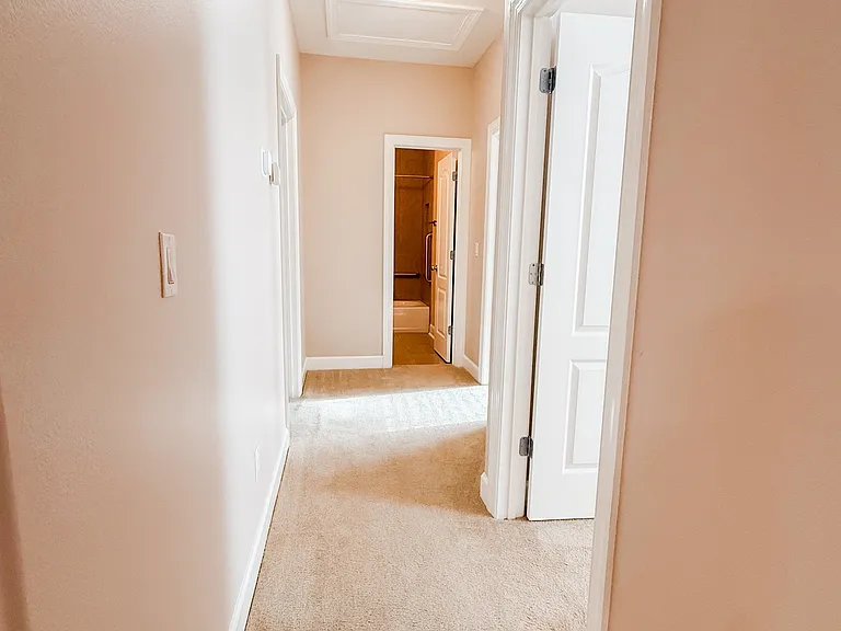 201 Mallard Pond Cir — Photo 14
