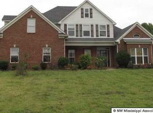 2577 Oak Crossing Dr, Hernando, MS 38632