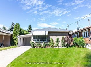 20 Kitson Dr #E08, Toronto, ON M1M 3C8