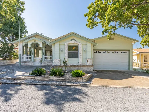 73 Apache Dr N, Kerrville, TX 78028