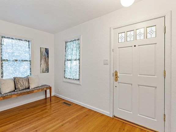 3rd image of 359 Atlanta Ave