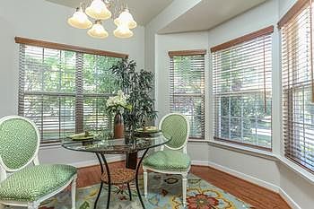 3rd image of 5816 Park Creste Dr