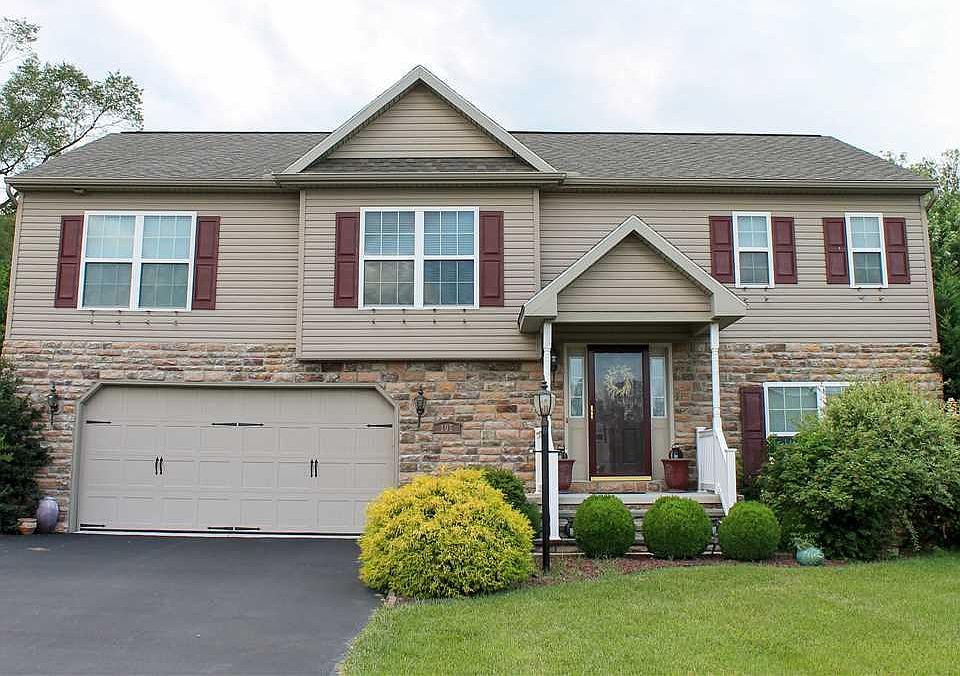 1st image of 107 Hollow Ln