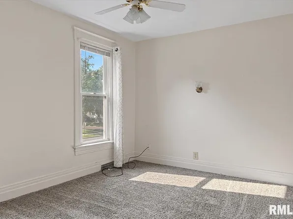 506 S Walnut St APT C, Springfield, IL 62704