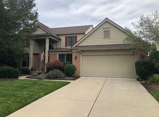 2151 Edgestone Dr, Sterling Heights, MI