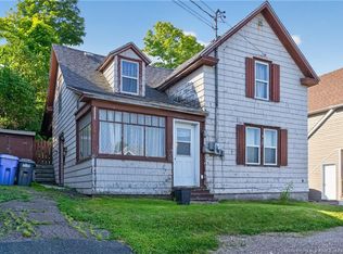 4 Windsor St, Campbellton, NB E3N1G5