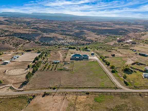3rd image of 644 Bean Ranch Rd