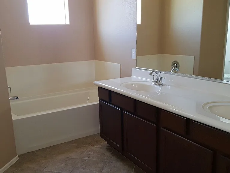 4728 W Carson Rd — Photo 10