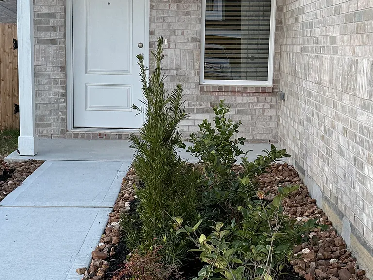 25721 John Wayne Rd — Photo 2