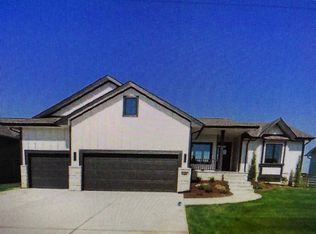 1161 S Crabtree Ln, Goddard, KS 67052