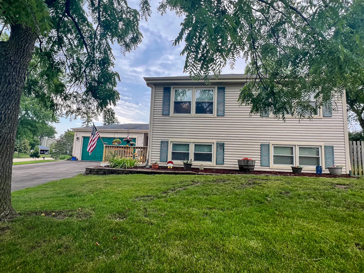 179 W Harbor Dr photo 1