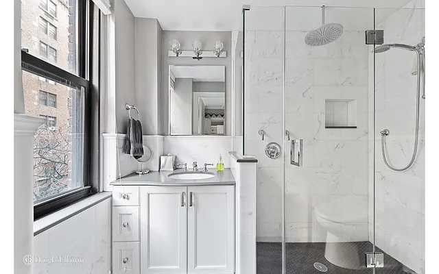 Sold by Douglas Elliman | media 7