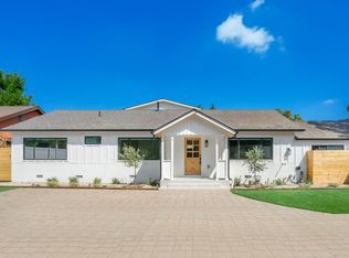 19533 Strathern St, Reseda, CA 91335