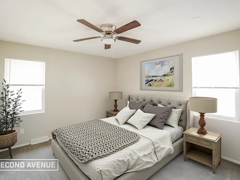 805 NW Canterbury Rd — Photo 10