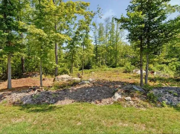 18 Deer Path Lane, Tuftonboro, NH 03816