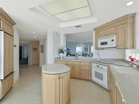 5th image of 262 Barefoot Beach BLVD #301