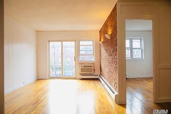 Rented by Chous Realty Group Inc | media 23