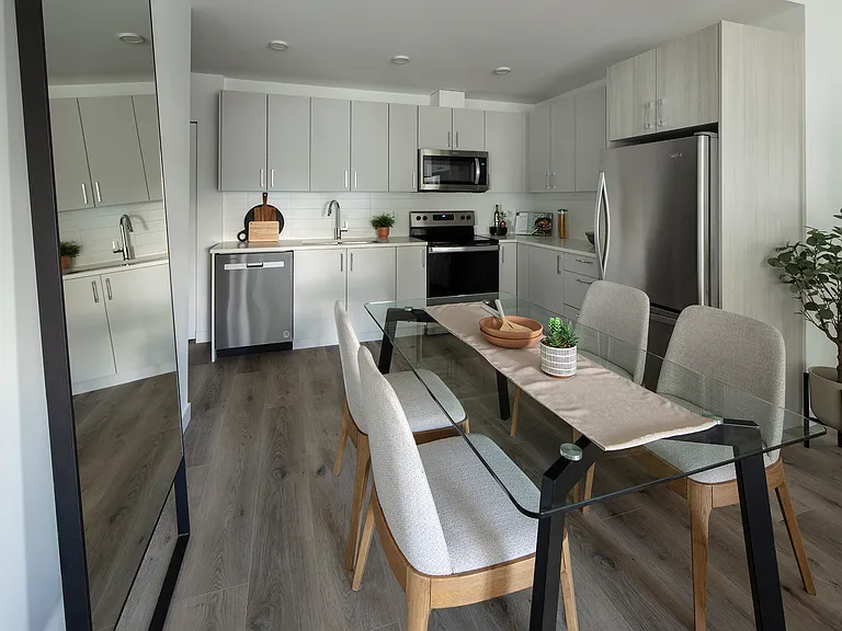 750 Robinson St — Photo 10
