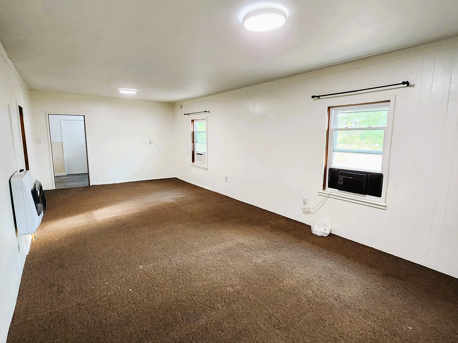 2 bed, 1404 sqft, $725 — Photo 2