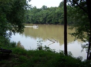 121 Travis Cir, Frankfort, KY 40601