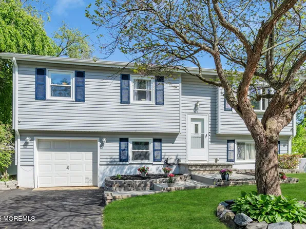 6 Tulip Court, Jackson, NJ 08527