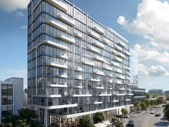 322 Dupont St #304, Toronto, ON M5R 0E3