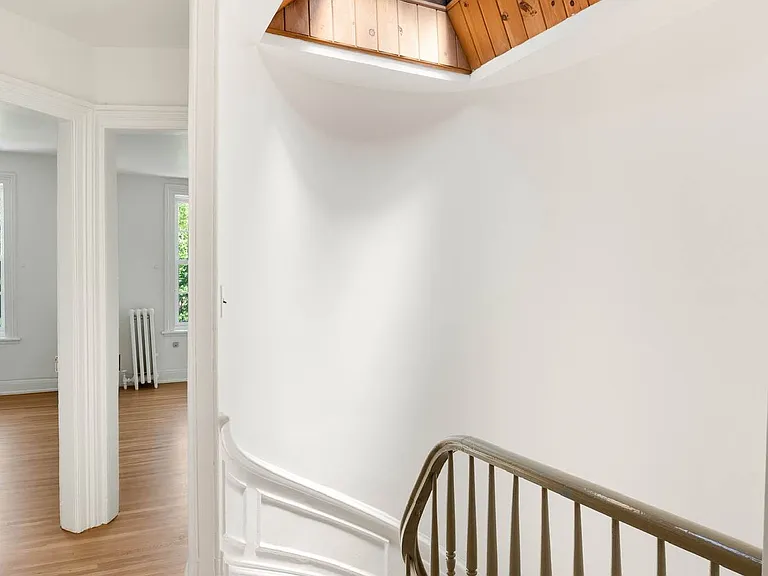 231 Kane St #1 — Photo 13