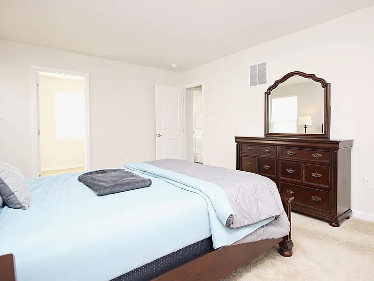 4393 Sunset Dr — Photo 9