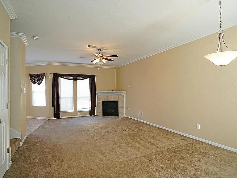 19710 Allenwick Hills Ct — Photo 2