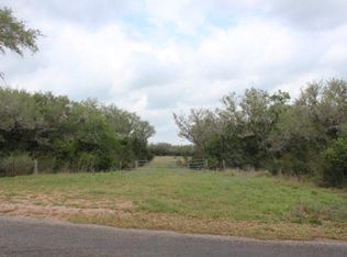 1094 Reinecke Rd, Victoria, TX 77905