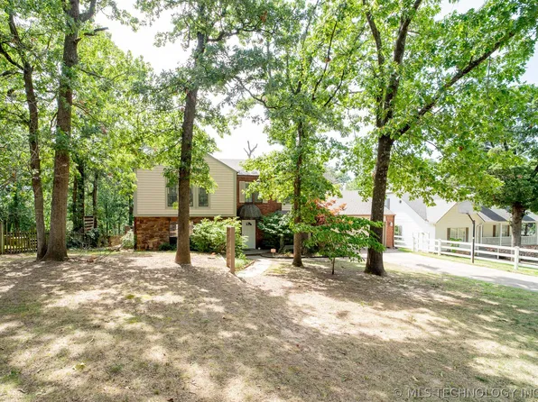 1104 N Birch Ave, Sand Springs, OK 74063